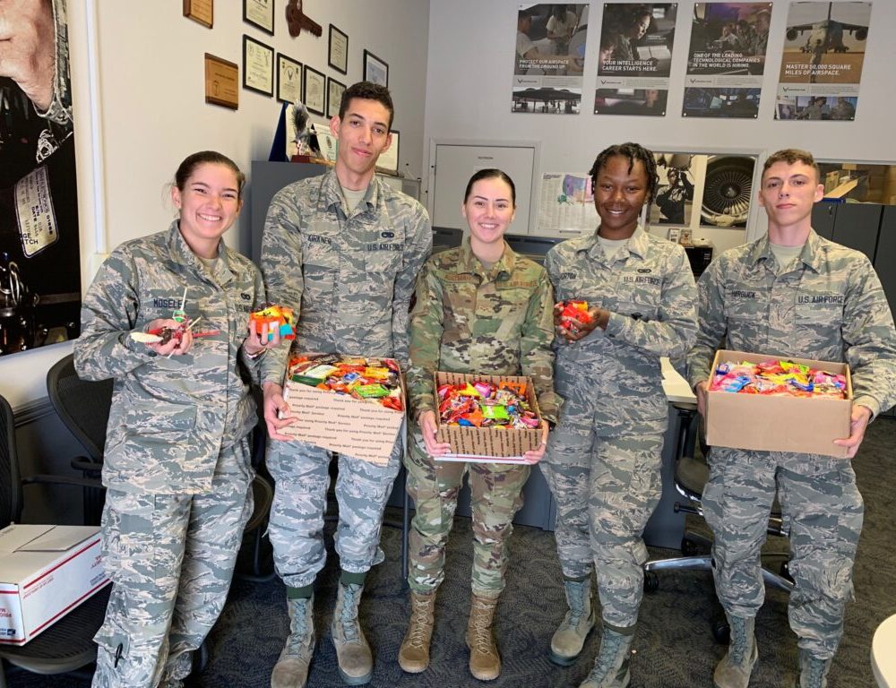 Soldiers’ Angels For The Candy Buyback!